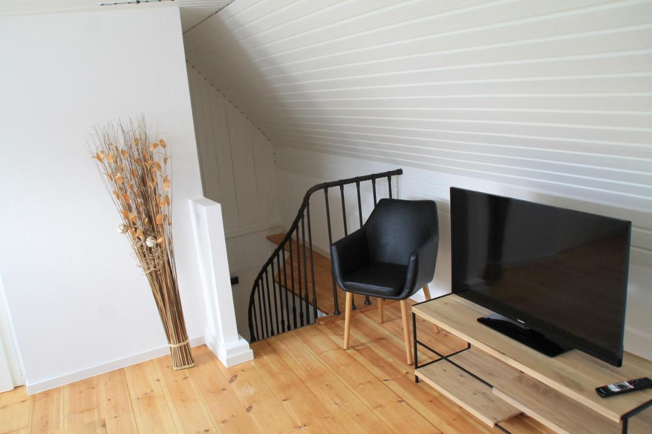 4-Sterne Zertifizierte Ferienwohnung Festung Zu Ketghe - Naehe Koblenz Fuer Urlaub Und Arbeit Kettig Exterior photo